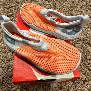 New Nike Aqua Sock Shoes